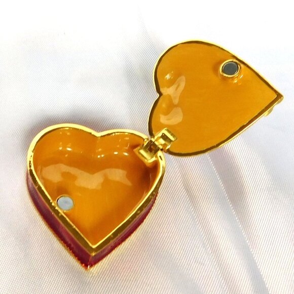 Art Form Hinged Trinket Box ETERNITY #502 Red Enamel Heart Valentine Goldtone - Picture 4 of 8